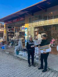 Burdur Belediyesi 5 bin kutu Kandil Simidi dağıttı