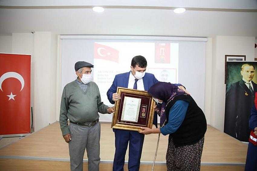 Burdur’da Devlet Övünç Madalyası Tevcih Töreni