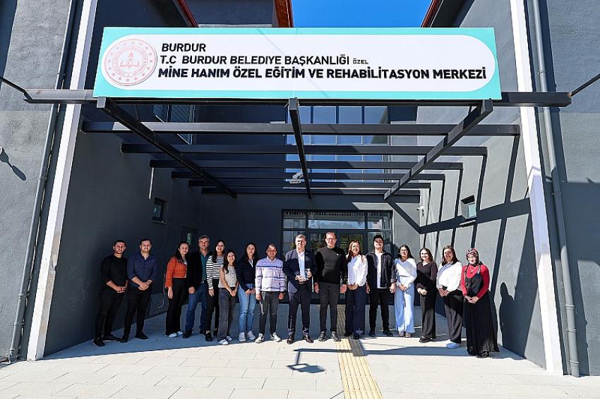 Burdur’un Gururu: Birincilik Ödülü Rehabilitasyon Merkezine Gitti!