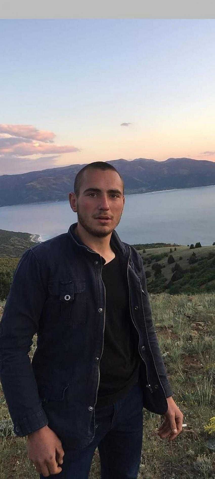 Yeşilova'lı kayıp genç her yerde aranıyor
