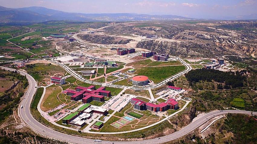 “Engelsiz Üniversite Ödülleri”nden MAKÜ’ye İkinci Defa Turuncu Bayrak