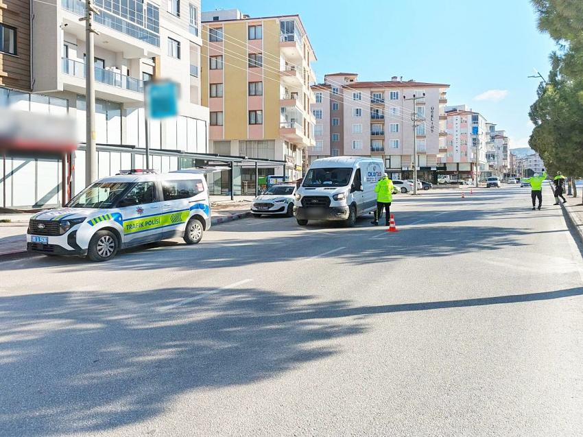 Burdur’da 10 Günde 3 Bin 659 Sürücüye Trafik Cezası