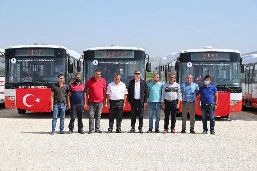 İzmir'den Hibe Edilen 8 Adet Otobüs Burdur'a geldi