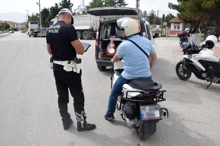 EMNİYET TRAFİK EKİPLERİNDEN KAPSAMLI DENETİM