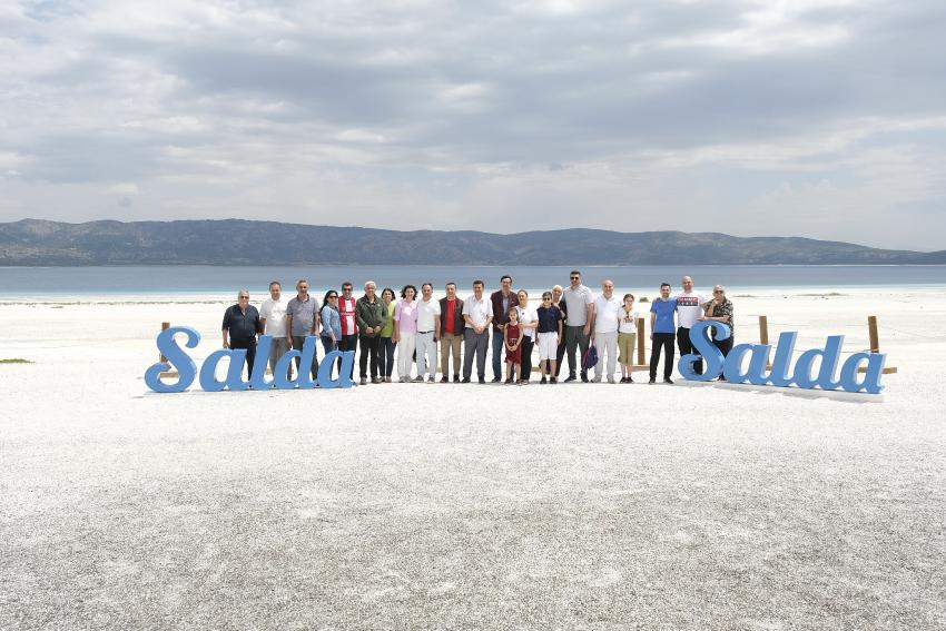 KORUMA-KULLANIM DENGESİ ÇABALARININ YAYGINLAŞTIĞI; SALDA’YI KONUK GAZETECİLER ÇOK BEĞENDİ!