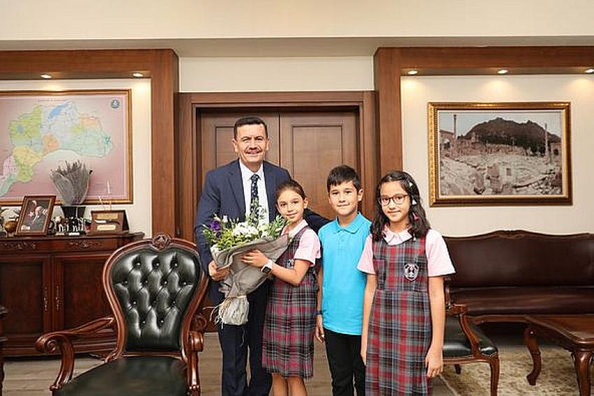 Vali Arslantaş'a İlköğretim Haftası Ziyareti