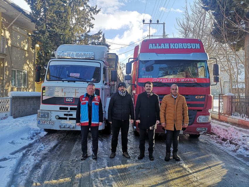 Tefenni Bld. Başkanı Alagöz ve Gönüllüler Adıyaman'da