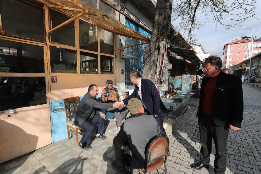 Başkan Ercengiz Arasta Esnafını Ziyaret Etti