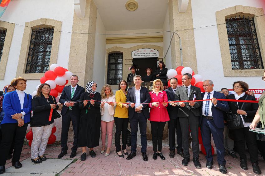 Tarihi konakta el sanatları sergisi