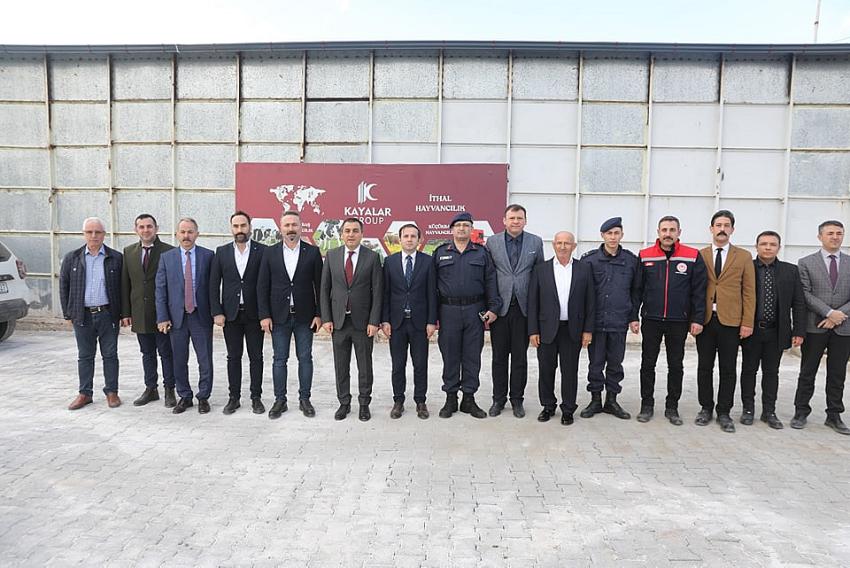 VALİ ÖKSÜZ’DEN GÖLHİSAR’DA TARIM VE HAYVANCILIK TURU