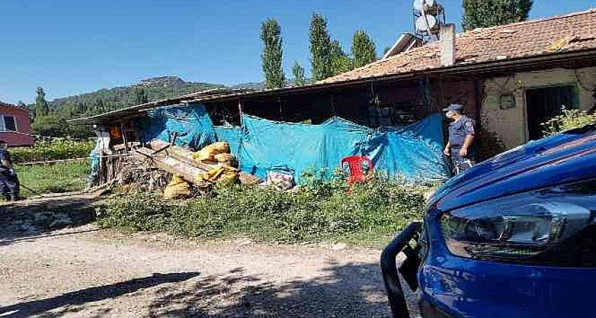 Genç Kadın Ahırda Ölü Bulundu