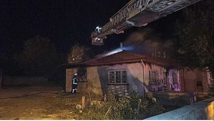 Burdur'da Ev Yangını