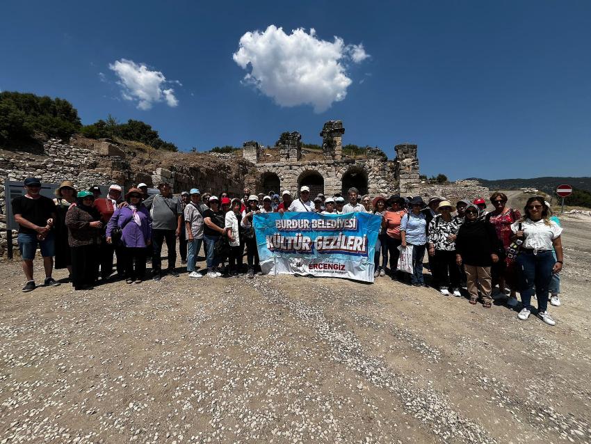 Burdurlular Antik Kentte Tarihe Yolculuk Yaptı