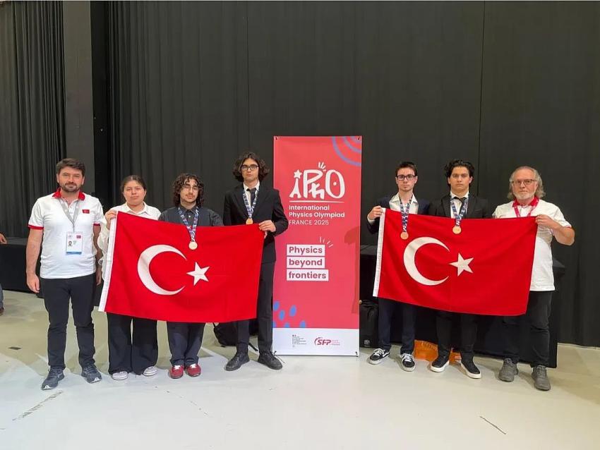 Burdurlu Gençten Dünya Çapında Başarı