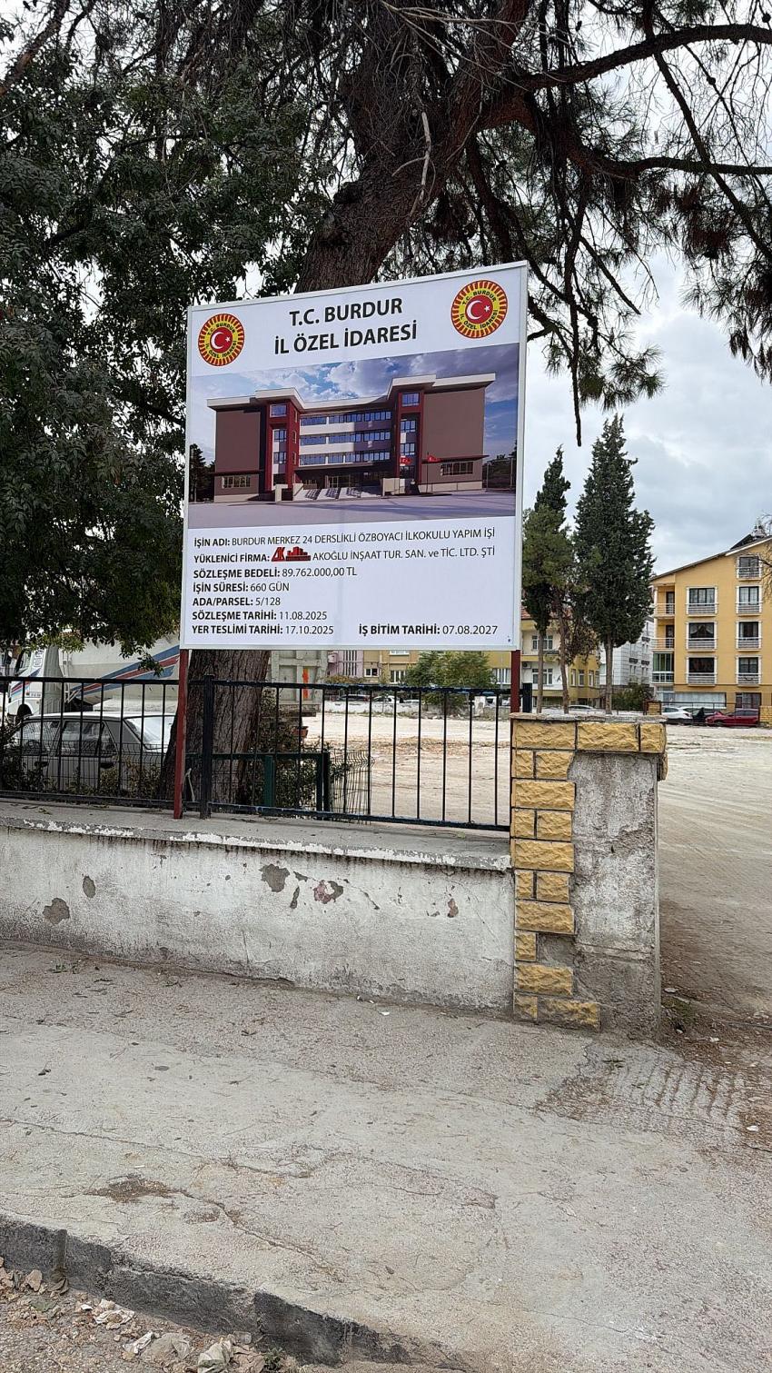 Burdur’da Özboyacı İlkokulu İnşaatında Çalışmalar Başladı