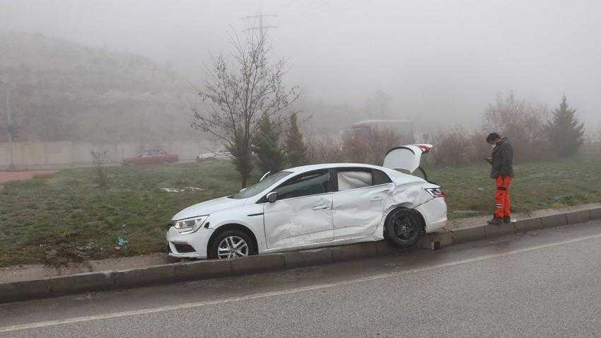 Burdur’da trafik kazası! 1'i çocuk 2 yaralı