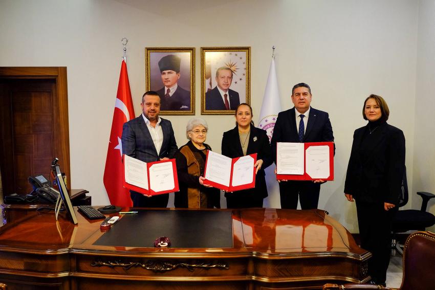 Burdur Menderes Mahallesi’ne Aile Sağlığı Merkezi ve 112 İstasyonu!