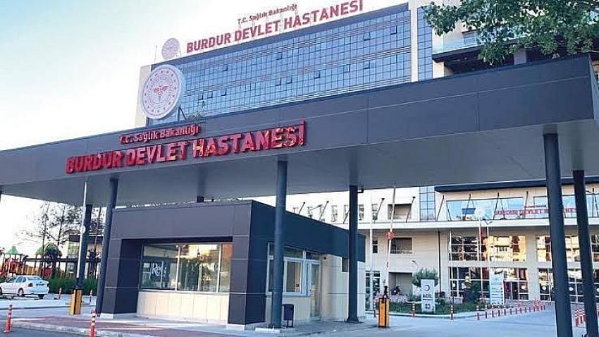 Burdur’da 13 Yaşındaki Kız 2. Kattan Düştü, Hastaneye Kaldırıldı