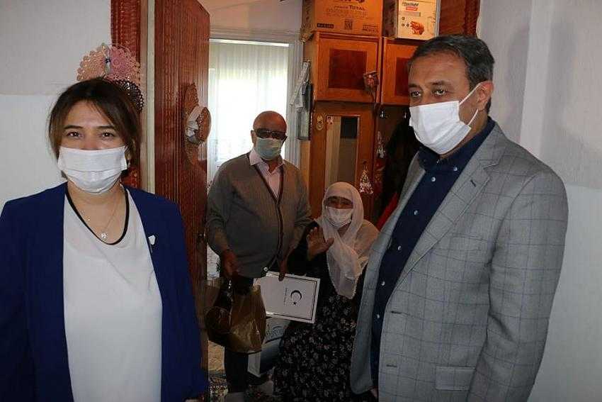 Vali Hasan Şıldak’tan Anneler Günü ziyaretleri