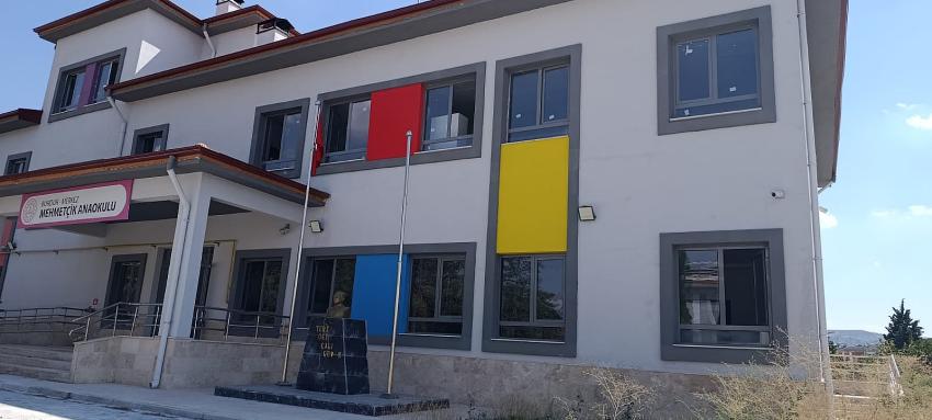 Burdur Mehmetçik Anaokulu öğrencilerini bekliyor