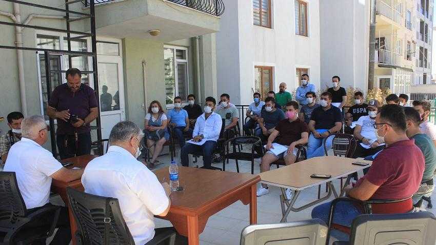 Burdur Veteriner Hekimleri Odası’ndan Veterinerlik Fakültesi öğrencilerine suni tohumlama kursu