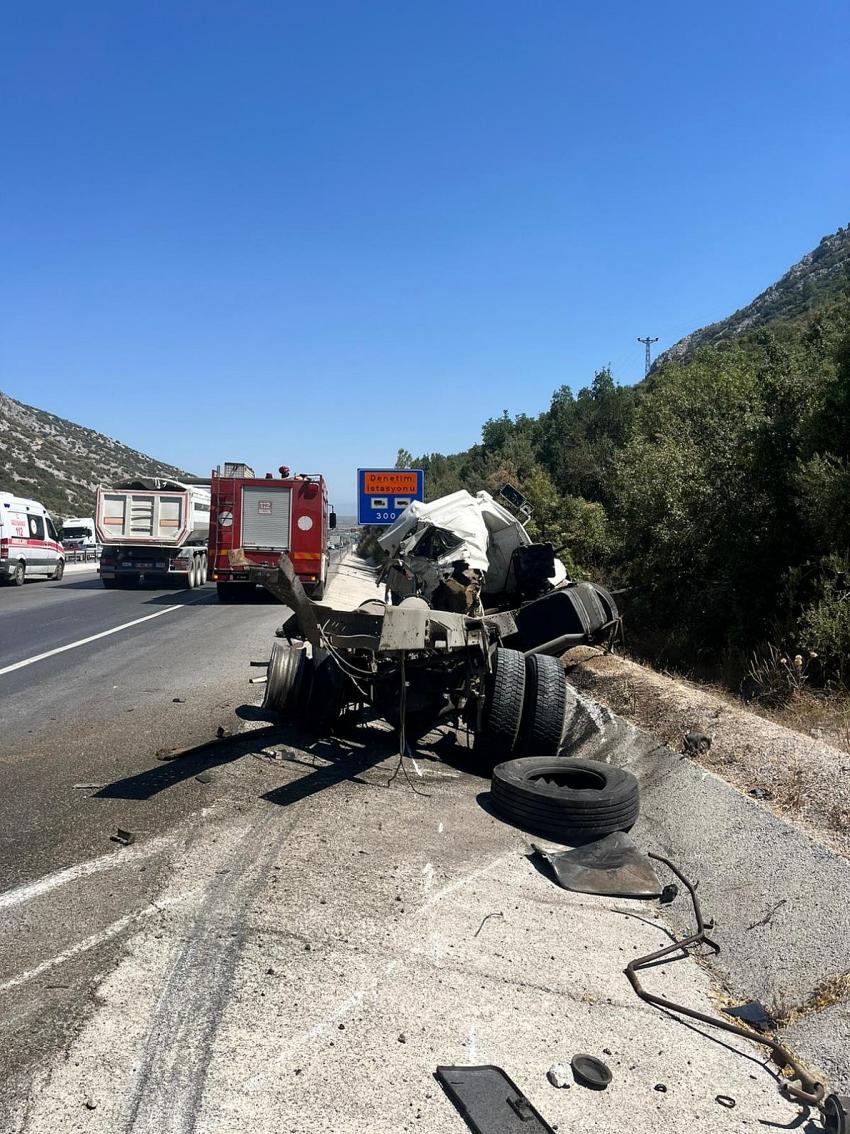 Burdur-Antalya Yolundaki Ölümlü Kazanın Detayları Belli Oldu