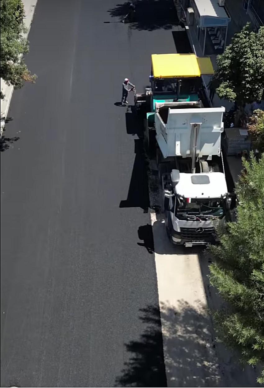 Gazi Caddesinde Hummalı Çalışma