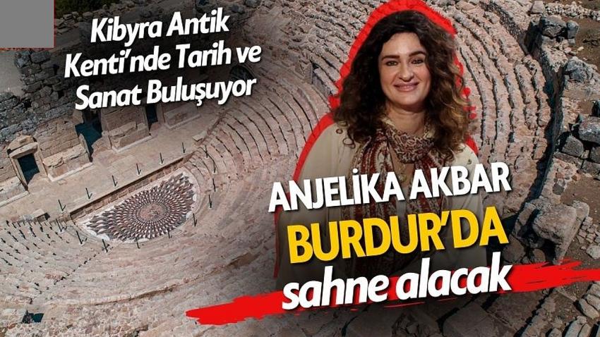 Medusa Mozaiğinin Önünde Defile ve Piyano Resitali!
