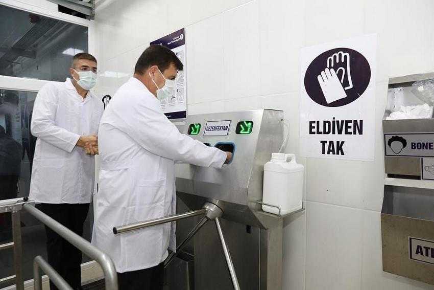 Vali Arslantaş, MAKÜ'de Tarım ve Hayvancılık Çalışmalarını İnceledi