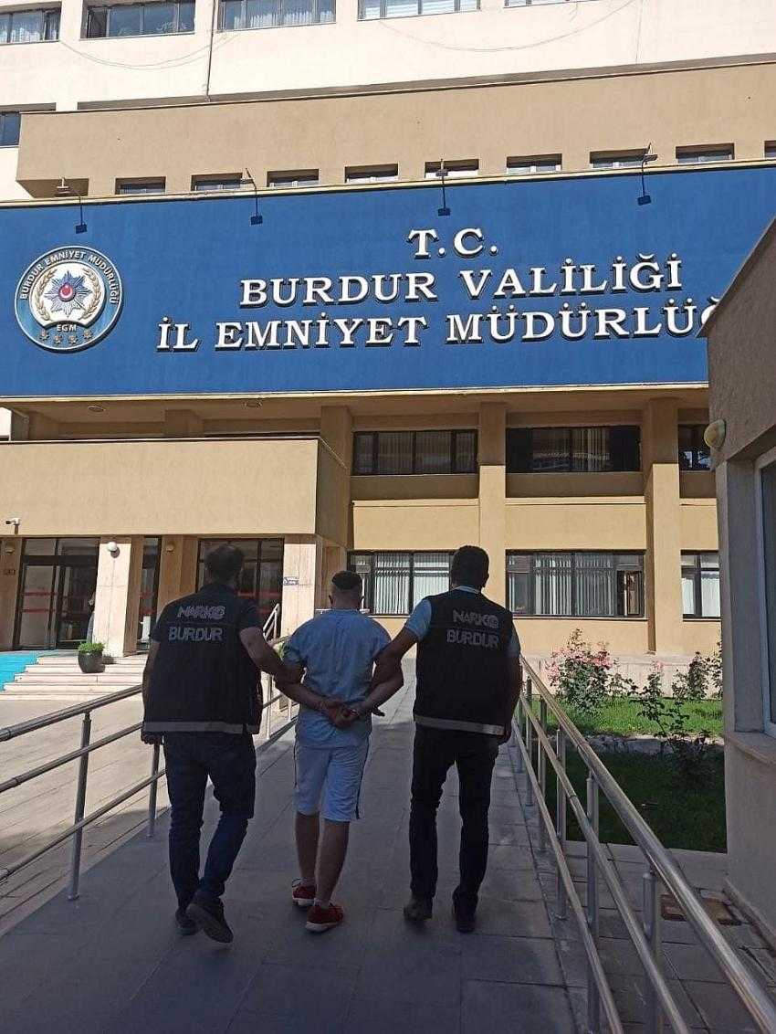 Burdur Emniyet Ekiplerinden Narkotik Operasyonu