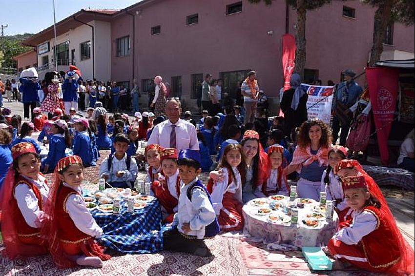 Çocuklara Kahvaltı kültürü aşılanıyor
