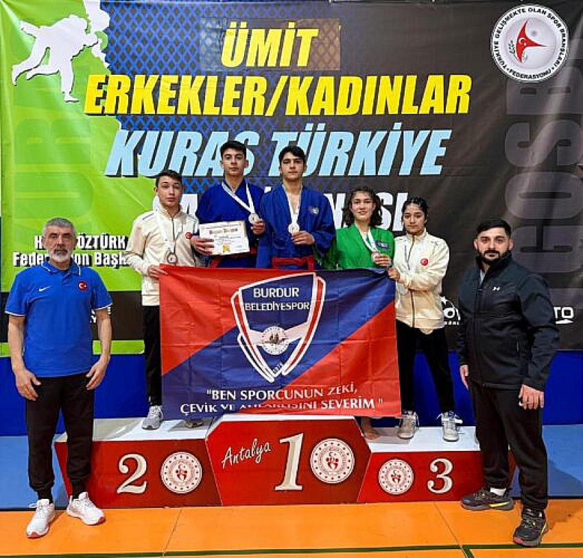 BURDUR BELEDİYESPOR’LU SPORCULARDAN 7 MADALYA