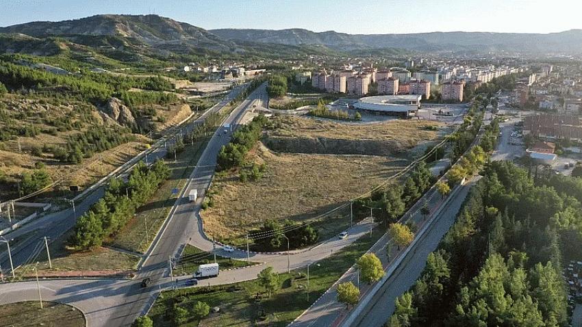 Burdur’da Dev Arazi İhaleye Çıktı: AVM Süreci Resmen Başladı