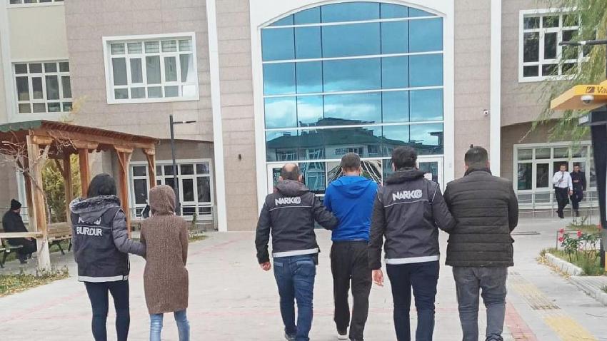Burdur’da Uyuşturucu Operasyonları 11 Kişi Tutuklandı