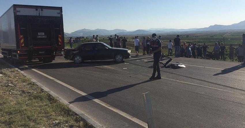 BURDUR’DA TRAFİK KAZASI: 2 YARALI