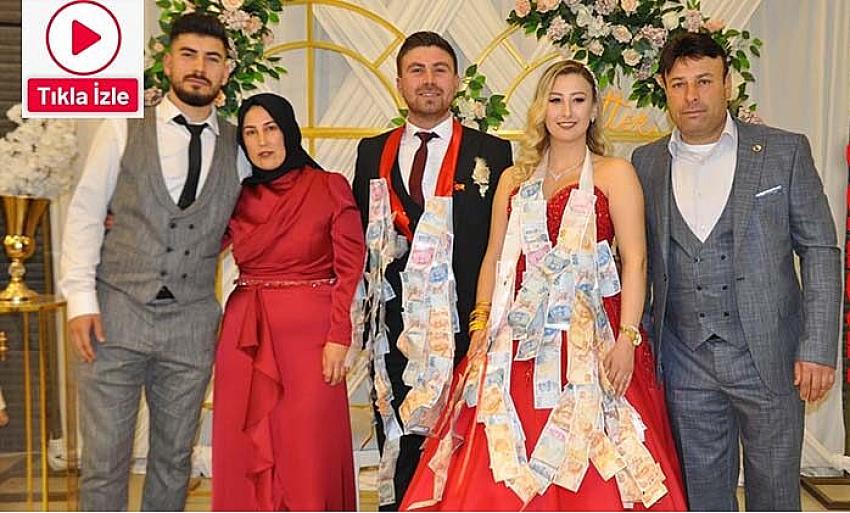 Burdurlu çift, nişanlarında toplanan 7 bin lirayı depremzedelere bağışladı