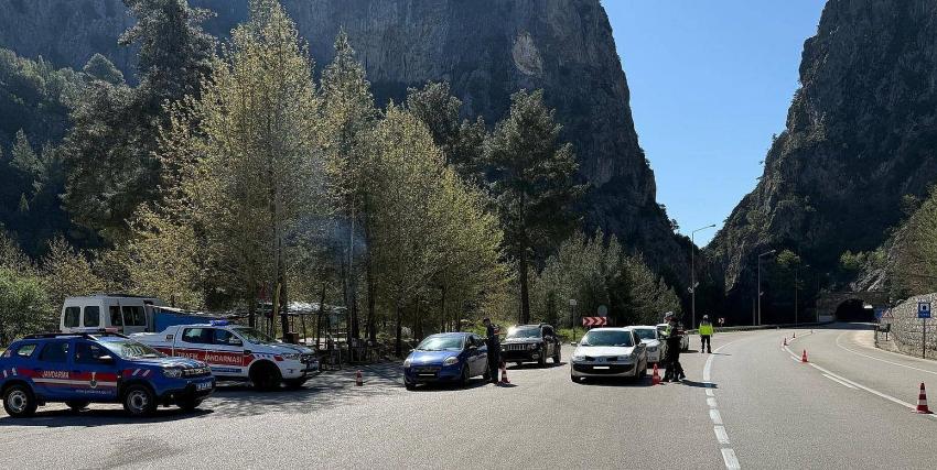 Burdur’da 90 Araç Trafikten Men Edildi
