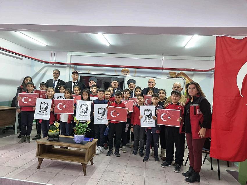 Burdur'da Vatan ve Kahramanlık Buluşmaları: Öğrenciler Gazilerle Söyleşide