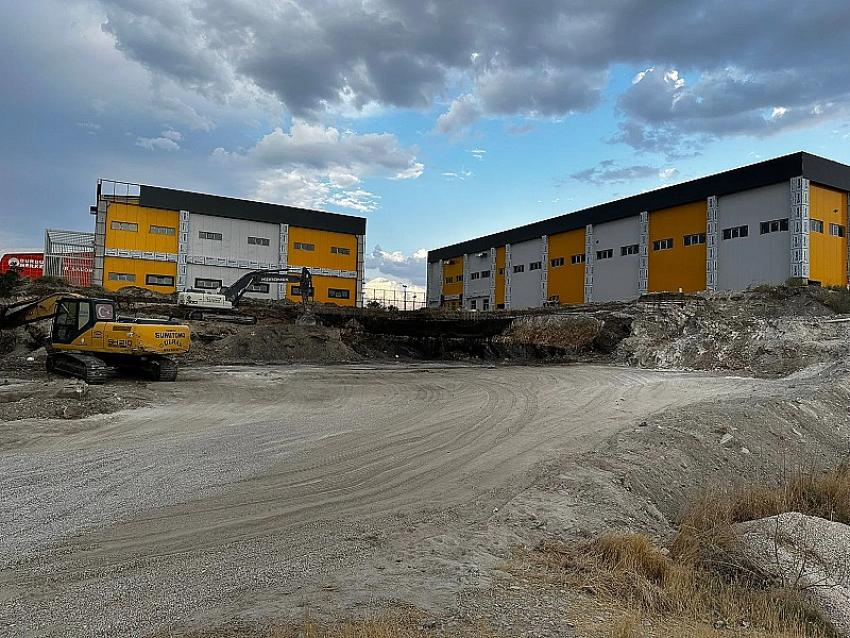 Burdur Tapu Müdürlüğü yeni hizmet binasının inşaatı temel kazısıyla başladı