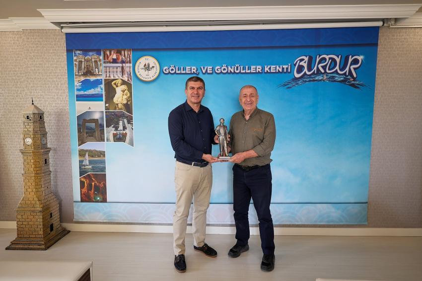 Zafer Partisi Genel Başkanı Ümit Özdağ, Burdur’da konuştu