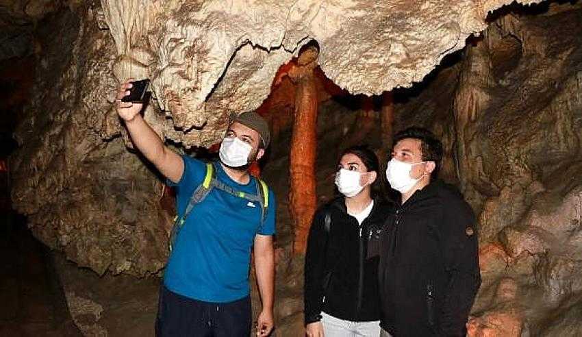 İNSUYU MAĞARASI’NA ZİYARETÇİ AKINI