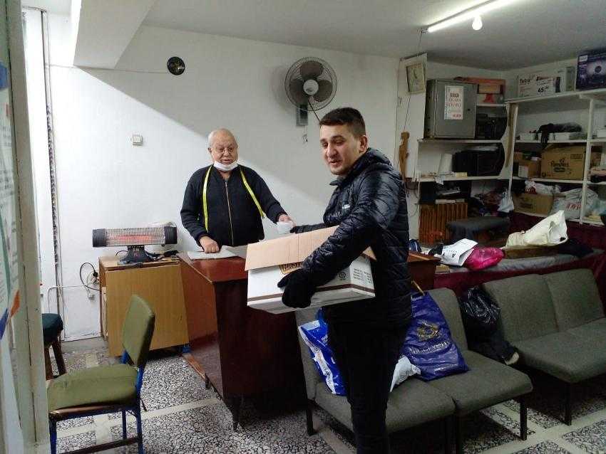 Burdur Belediyesi Kandil Simidi dağıttı
