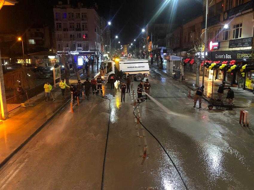Burdur'da Cadde ve Sokaklar Temizlendi
