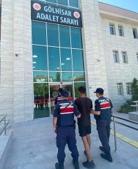 8 AYRI SUÇTAN 20 YIL CEZA İLE ARANAN ŞAHIS JANDARMA EKİPLERİ TARAFINDAN YAKALANDI