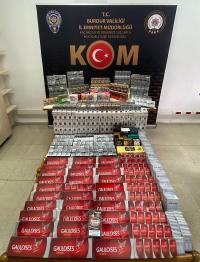 Burdur'da durdurulan araçtan neler çıktı neler!