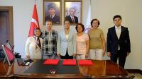 Burdur'da Yardım Sevenler Derneği'nden Eğitime Destek