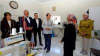 Burdur'un Kadın Valisi, Kadın Esnaflarla