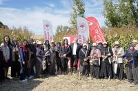 Burdur'da Toprağa Kadın Eli Değdi, Bereket Katlandı!