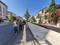 Başkan Ercengiz, asfalt çalışmalarını inceledi