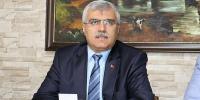 AK Parti Burdur eski Milletvekili Özçelik aday adaylık başvurusu yaptı